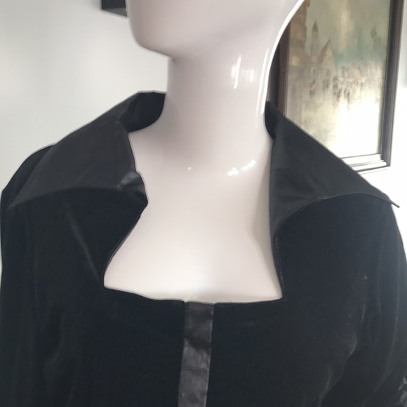 Zone blouse - Picture 5 of 11